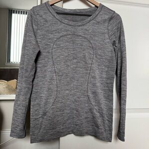 Lululemon Swiftly Tech Long Sleeve (Breeze) *Relaxed Fit - Slate / White.